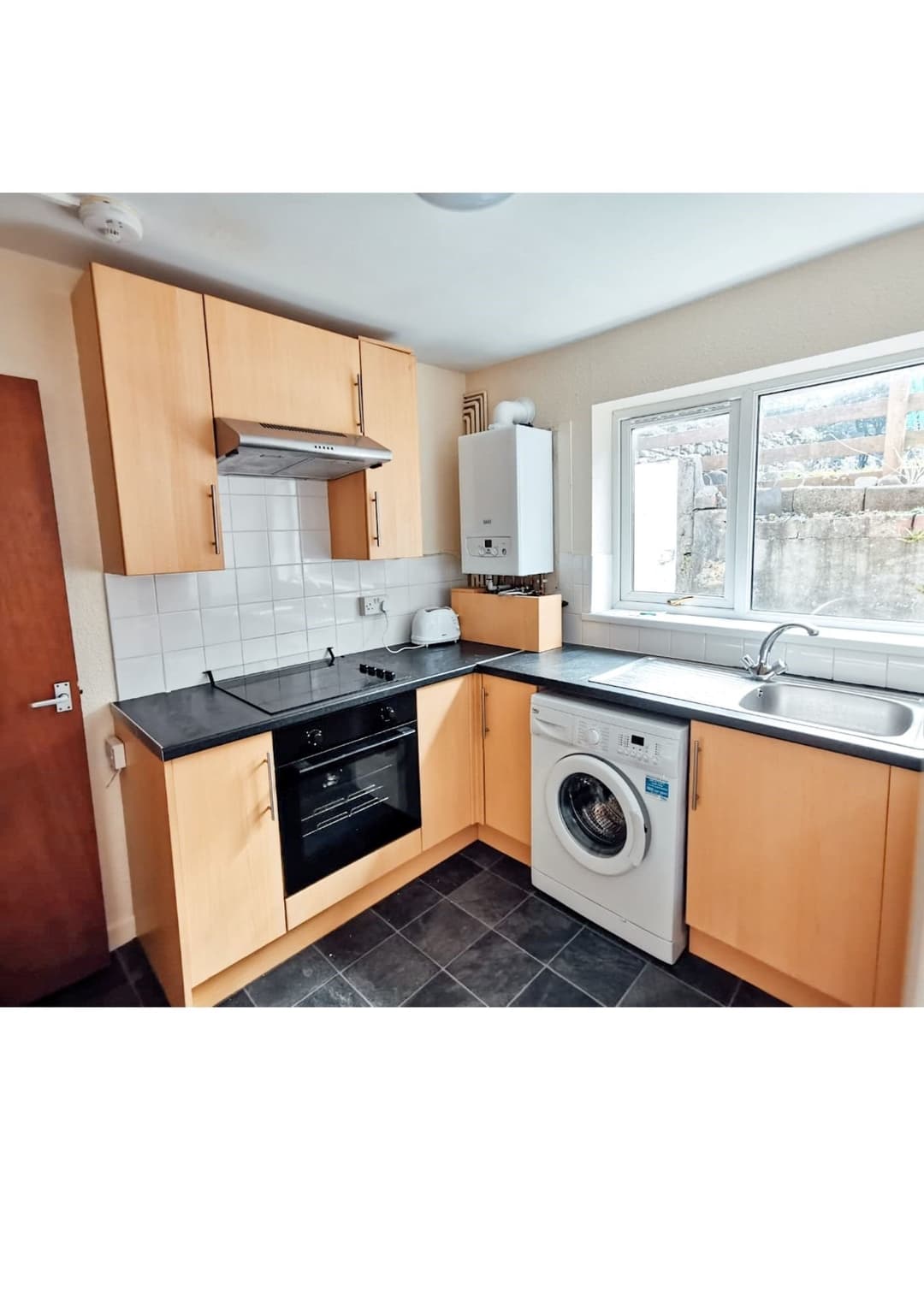 31  Rhyddings Park Rd