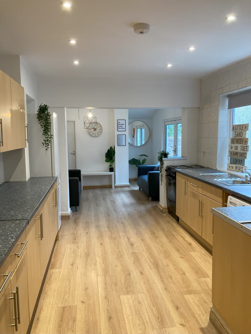 23 Alexandra Terrace - Image 2