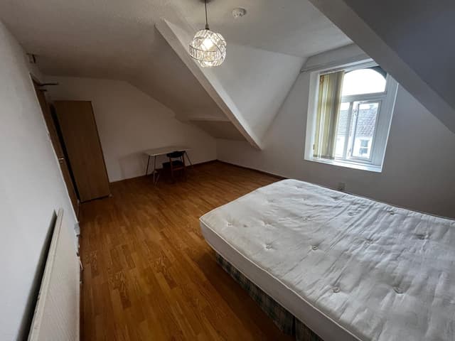 86b Hanover Street - Image 4