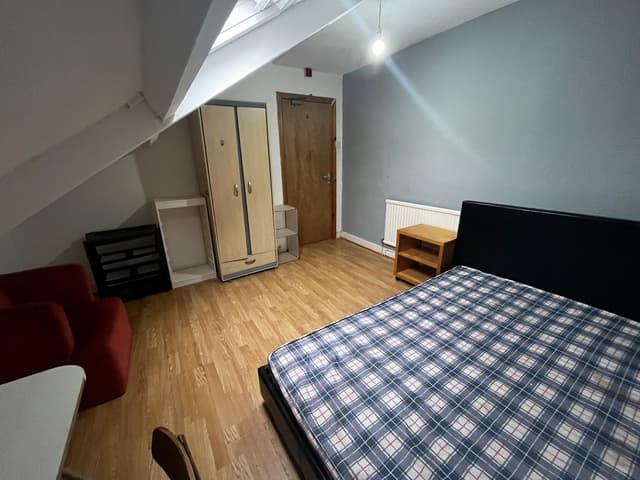86b Hanover Street - Image 7
