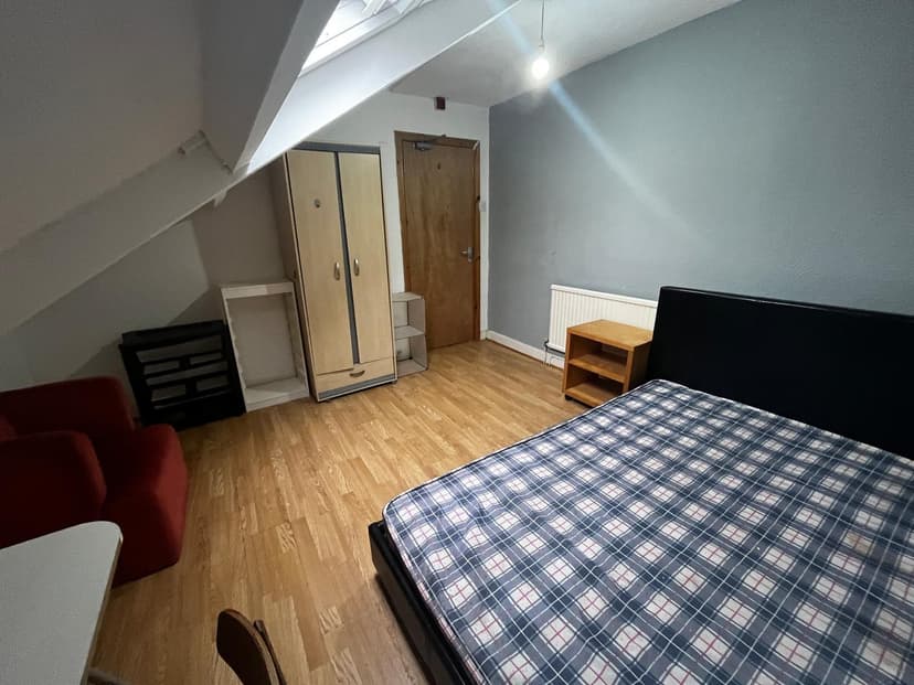 86b Hanover Street - Image 7