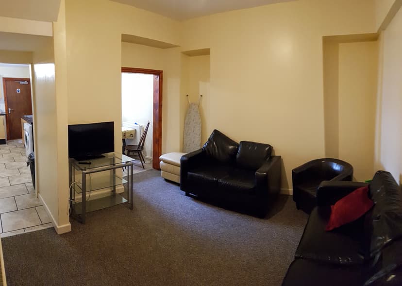 101 Danygraig Road - Image 2