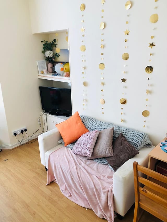 90 Hanover Street - Image 2