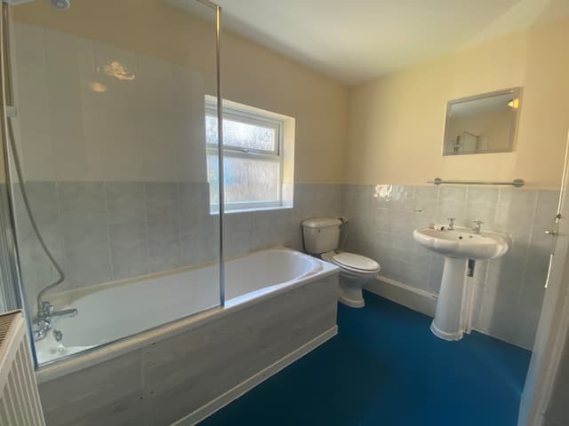 58 St Helens Avenue - Image 4