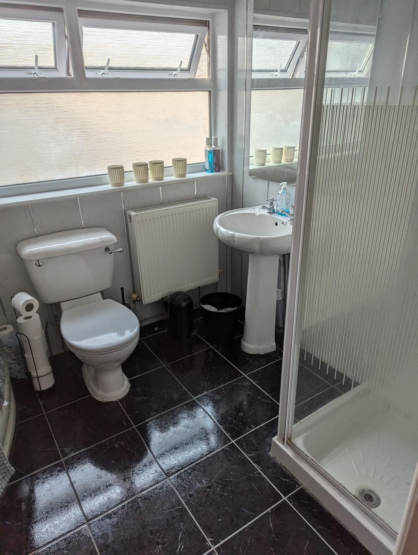 33 Kinley Street - Image 9