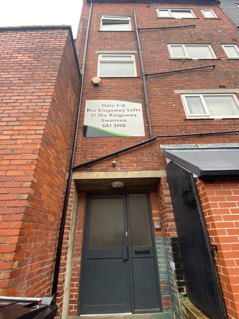 51 The Kingsway - Image 6