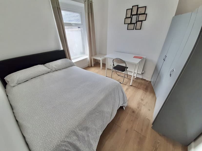 63 Norfolk Street - Image 4