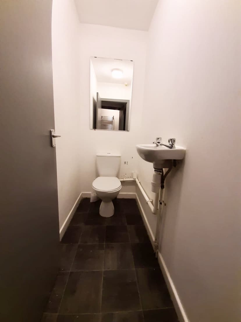 63 Norfolk Street - Image 9