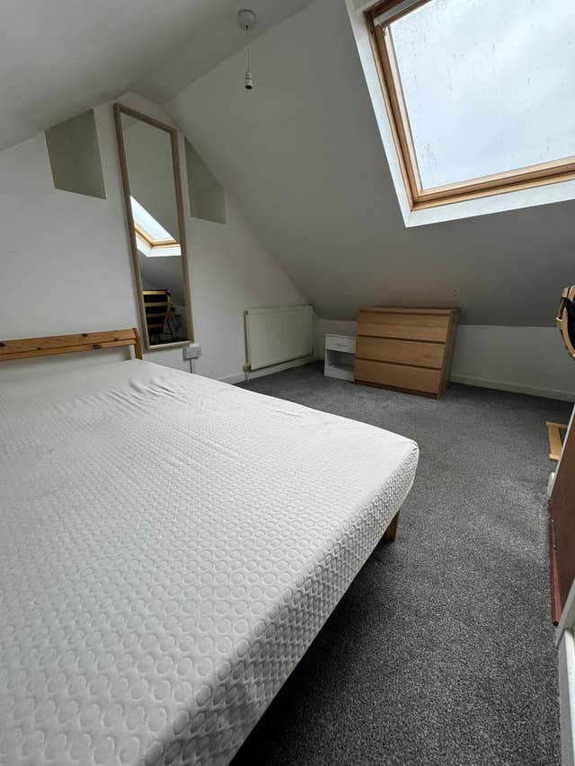 6 Lewis Street - Image 8