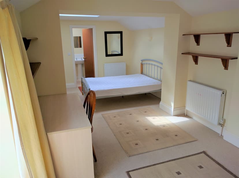 19 George Street - Image 5