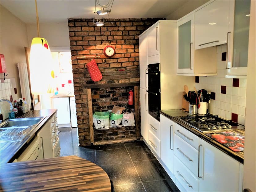 18 Penbryn Terrace - Image 3