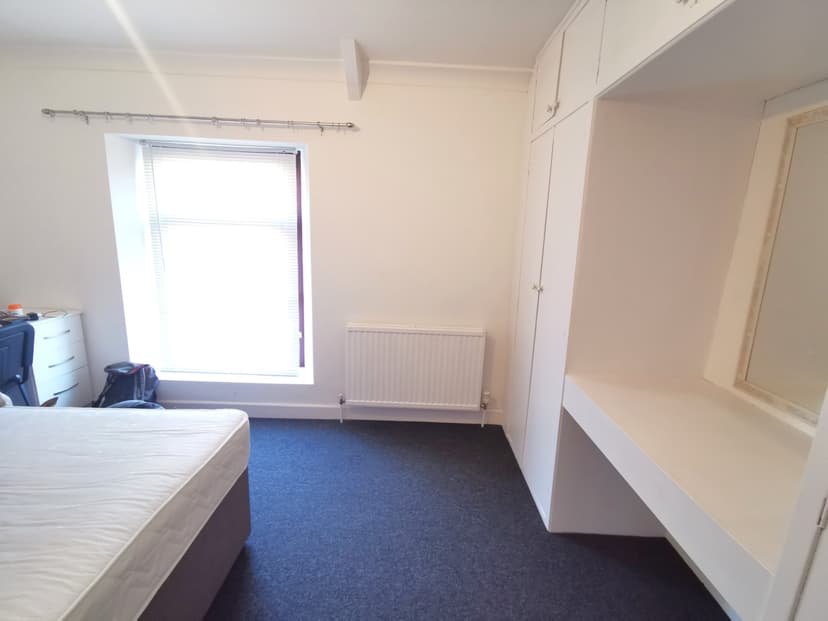 20 Miers Street - Image 3