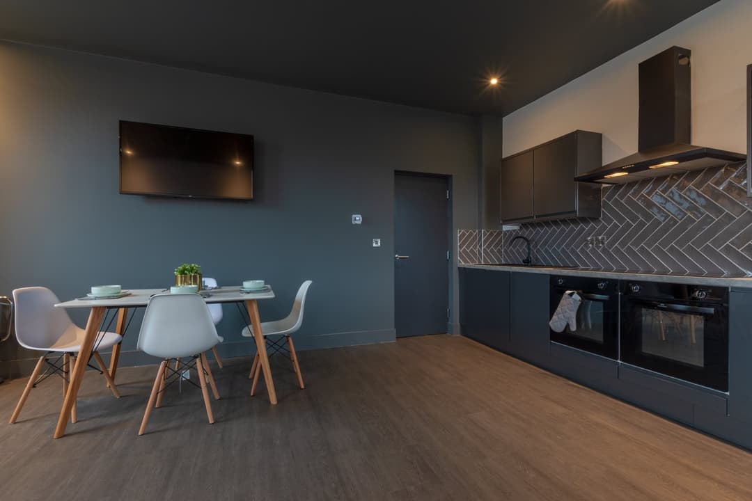 111 Fabian Way, The Vale Of Neath