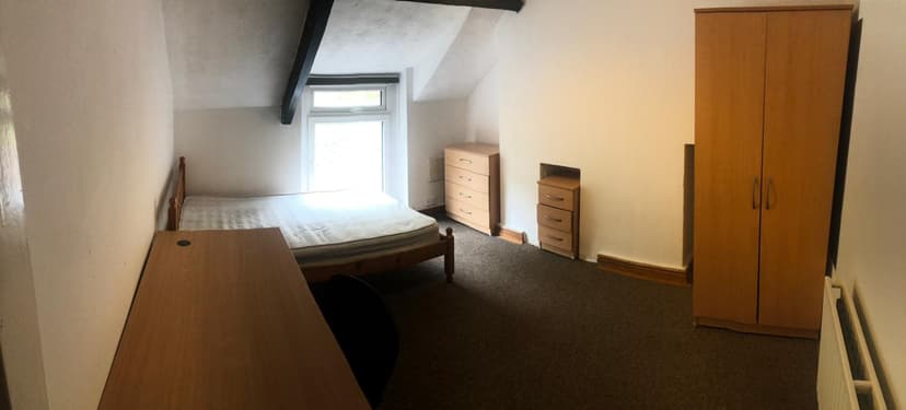 137 King Edwards Road - Image 8