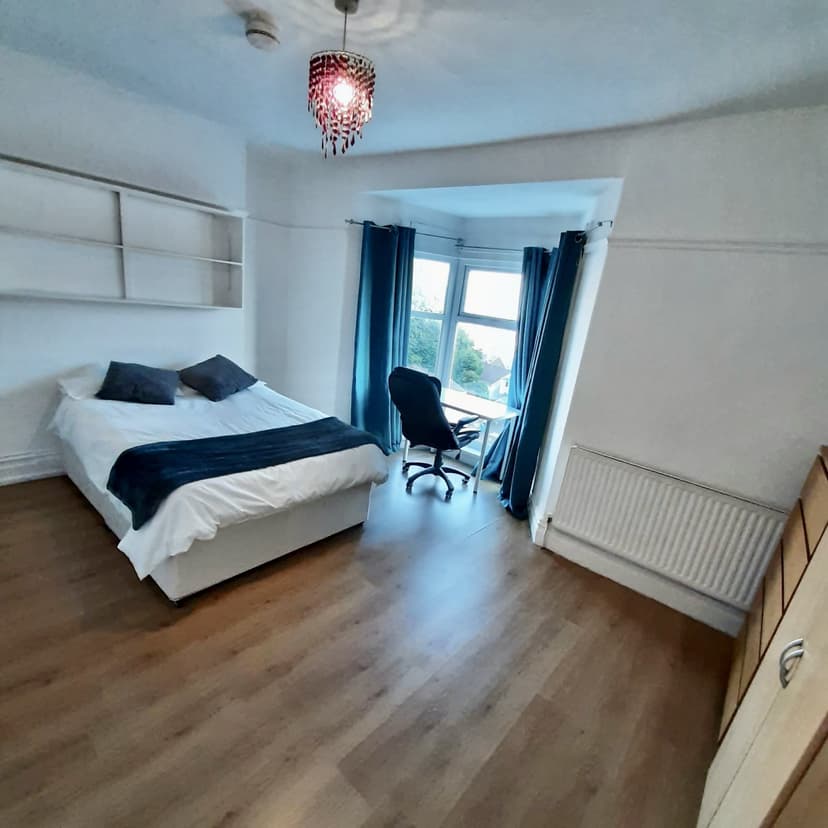 56 Cromwell Street - Image 4