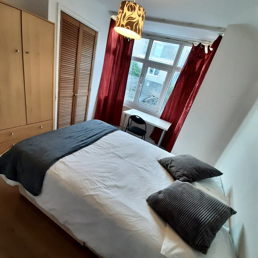 56 Cromwell Street - Image 5