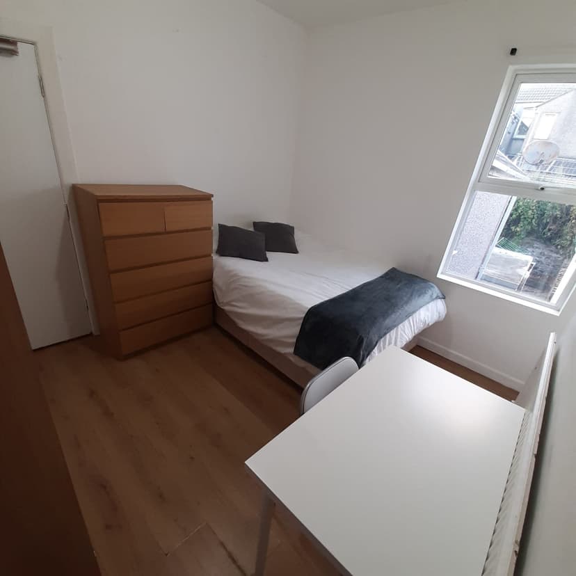 56 Cromwell Street - Image 7