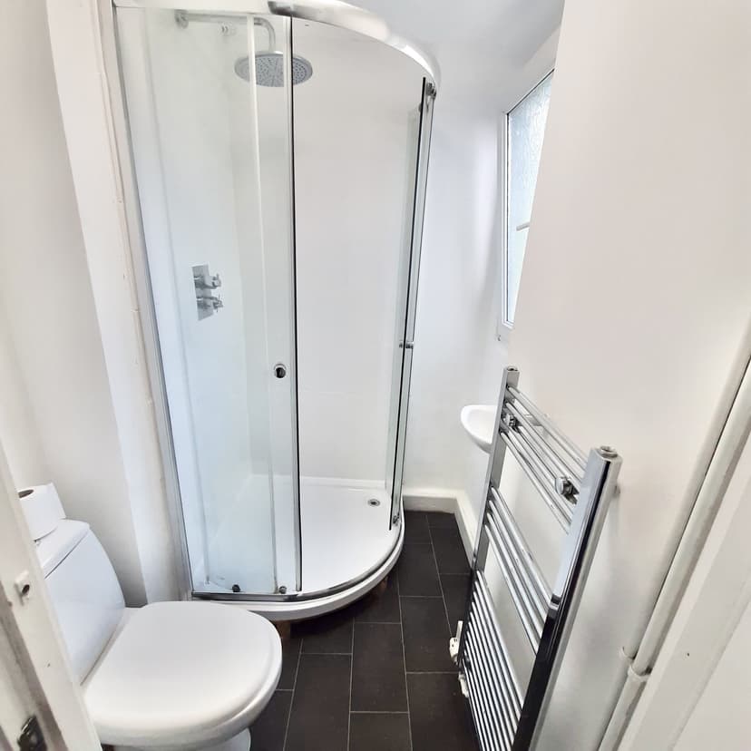 56 Cromwell Street - Image 8