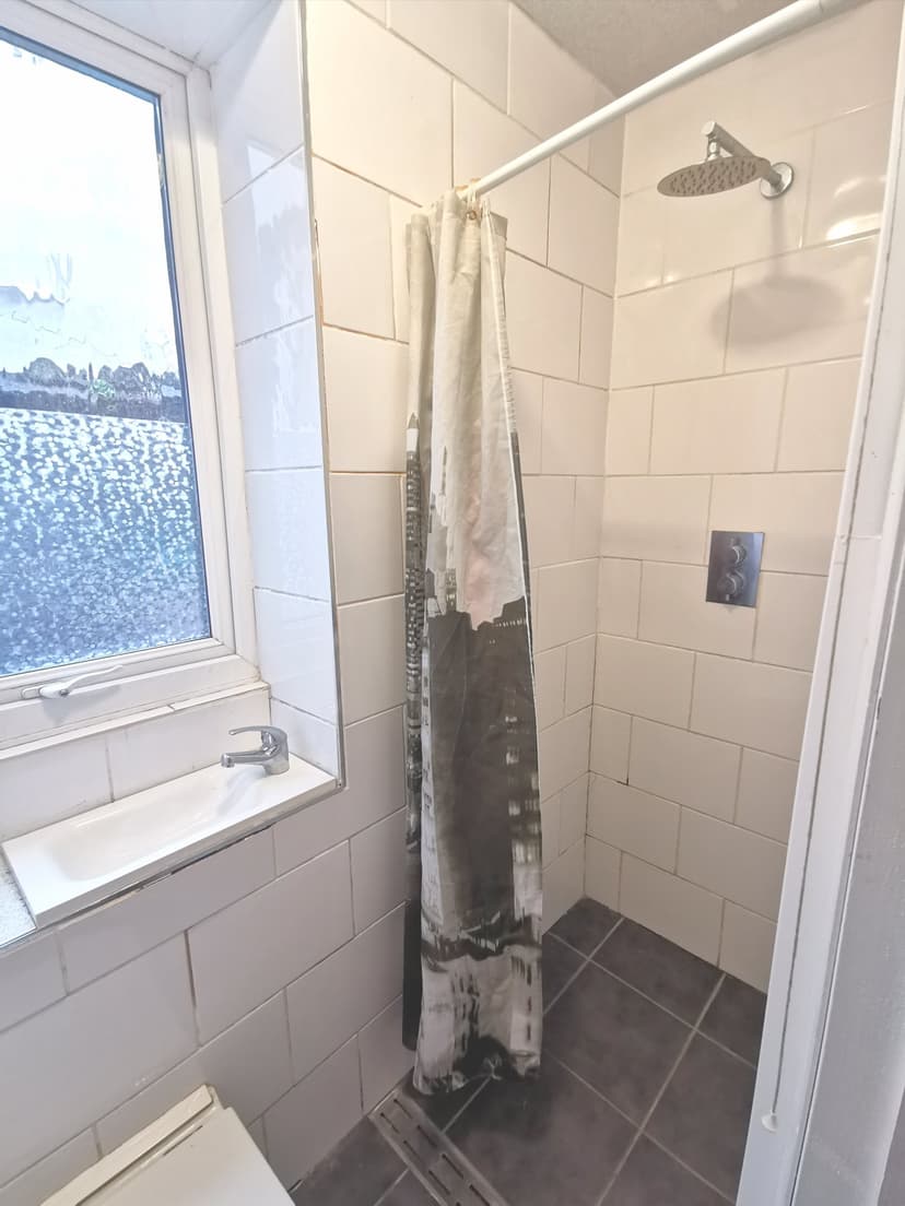 32 Henrietta Street - Image 4
