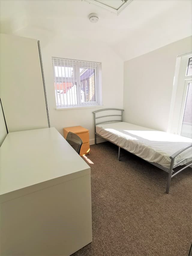 6A Marlborough Road - Image 6