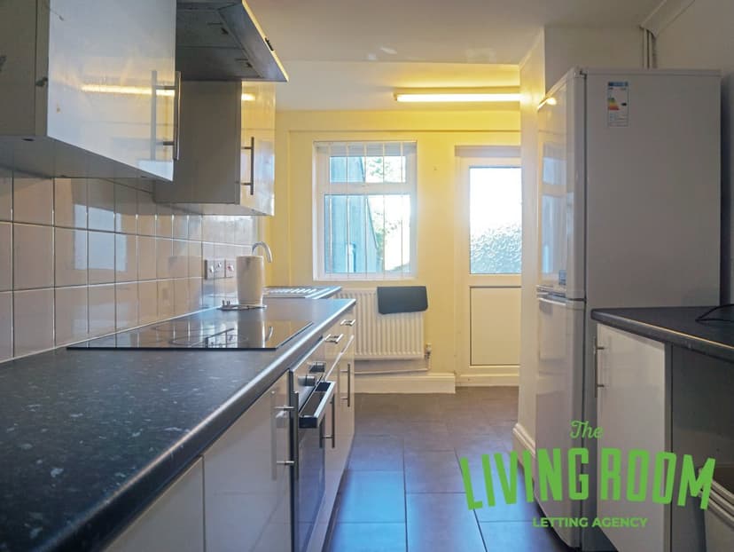 58 Terrace Road  - Image 10