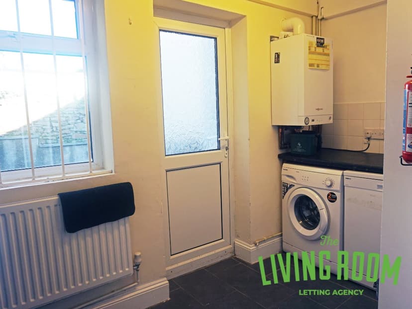 58 Terrace Road  - Image 13