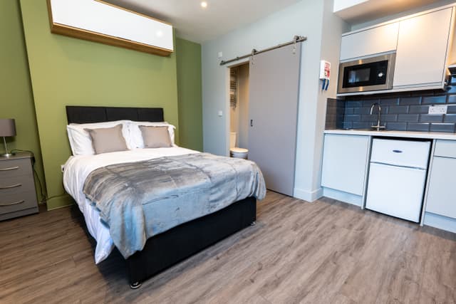 81 Western Street - Image 3