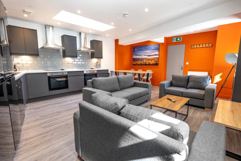 81 Western Street - Image 4