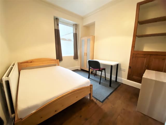 28 Norfolk Street - Image 8