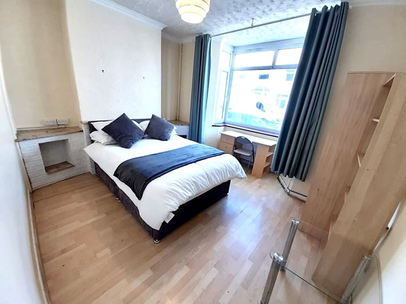 45 Rhyddings Park Road - Image 2