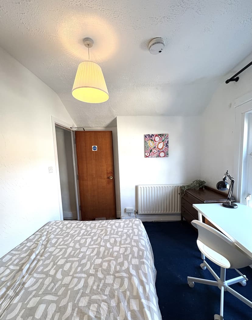 12 Marlborough Road - Image 4