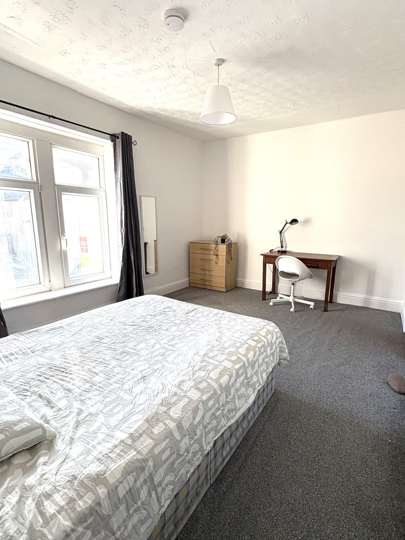 12 Marlborough Road - Image 6