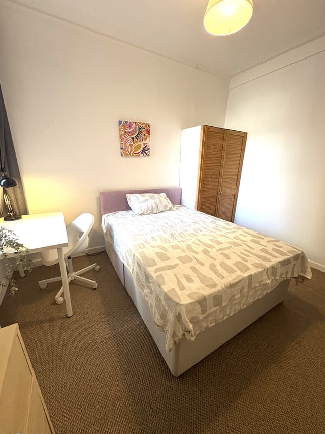 12 Marlborough Road - Image 12