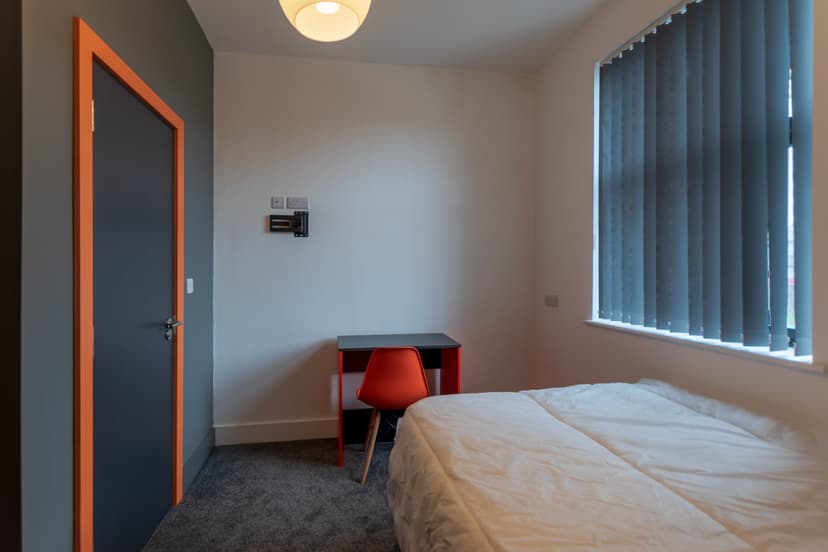 111 Fabian Way, The Vale Of Neath - Image 3