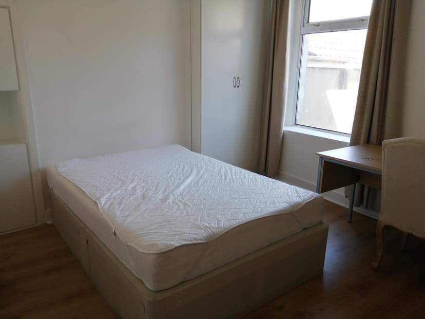 194 St Helens Avenue - Image 6