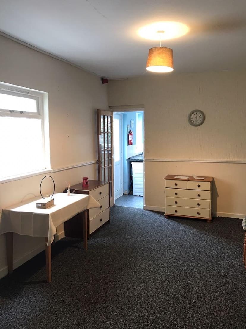 28 St Albans Road - Image 4