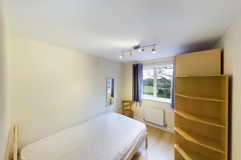 59, Harrow Road - Image 8