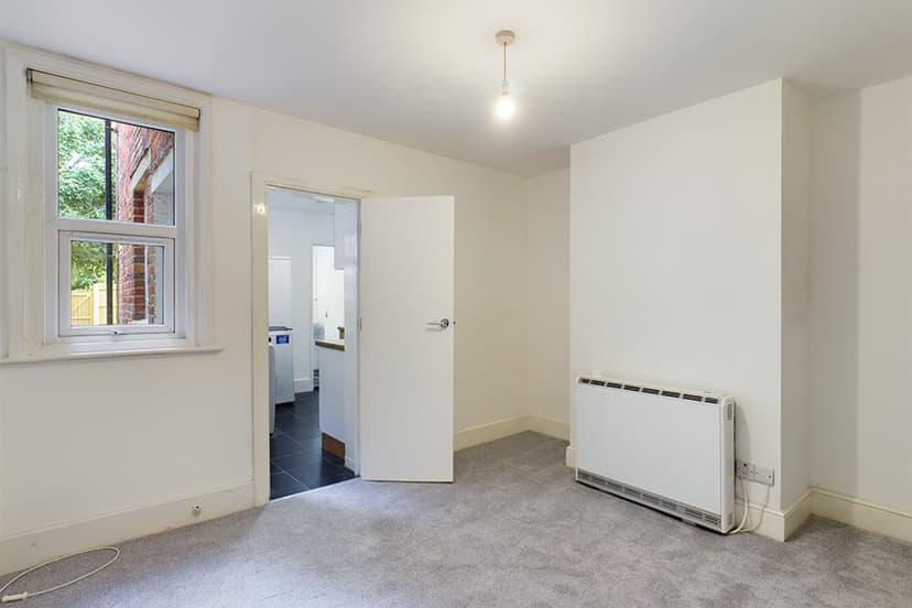30 Highcrown Street - Image 11