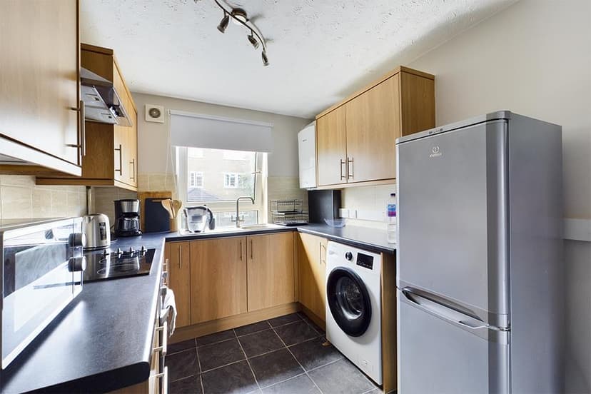 59, Dawlish Road - Image 2