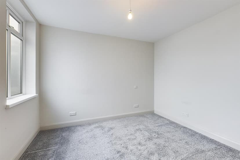 97, Dawlish Road - Image 5