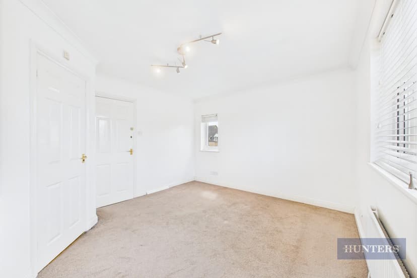 27, Cannon Hill Road - Image 7