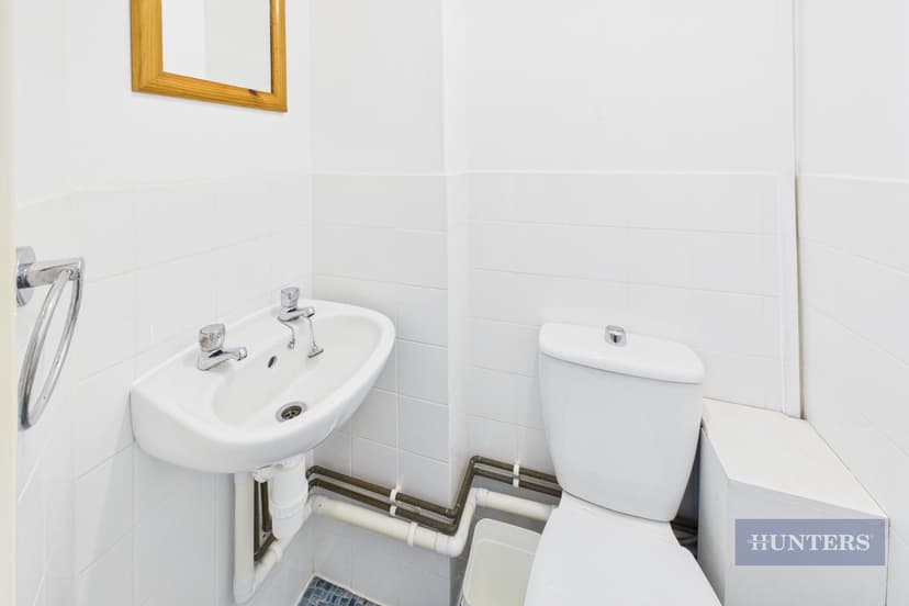 142 Osborne Road North - Image 5