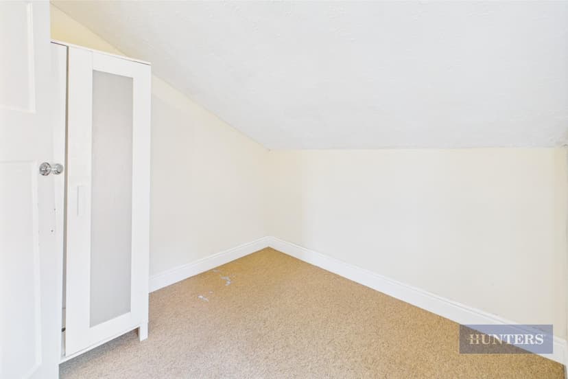 84, Gleave Road - Image 12