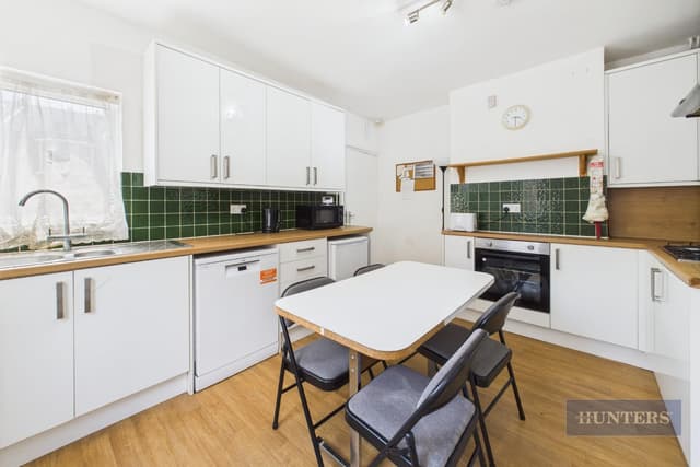 Room 3, 75 Westminster Road - Image 3