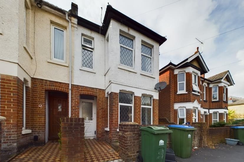 39, Dawlish Road - Image 1