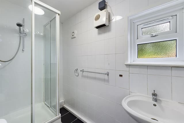 30 Highcrown Street - Image 10