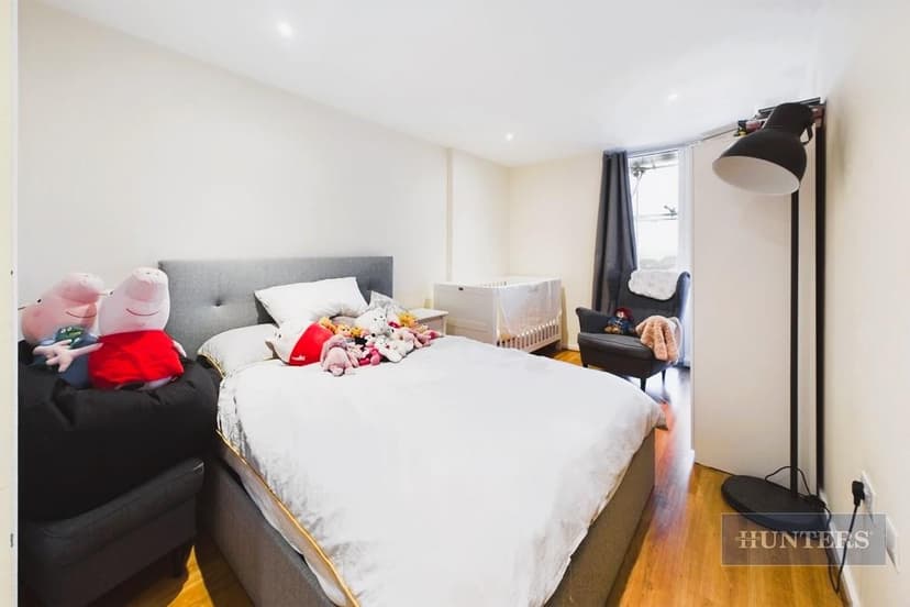 Apartment 1113, Masshouse Plaza - Image 8
