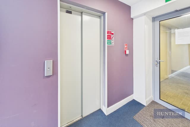 53 Orchard Place - Image 2