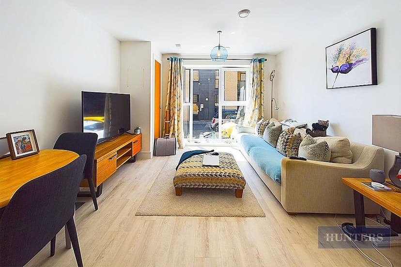 Flat 6, Chantry House Albert Road North - Image 8