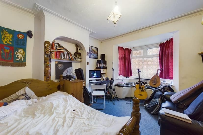 56 Milton Road - Image 5